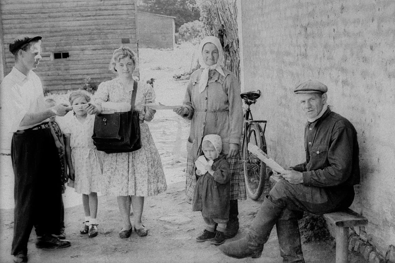 Афиша события «Фотографии моего дедушки Семёна Анискова»